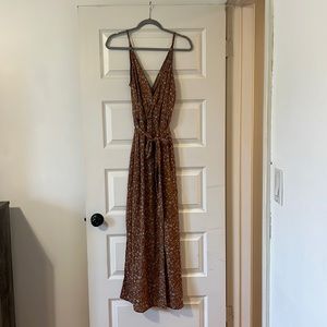 Shein Maxi - XL - Tan with Blue Flowers - Side Slits